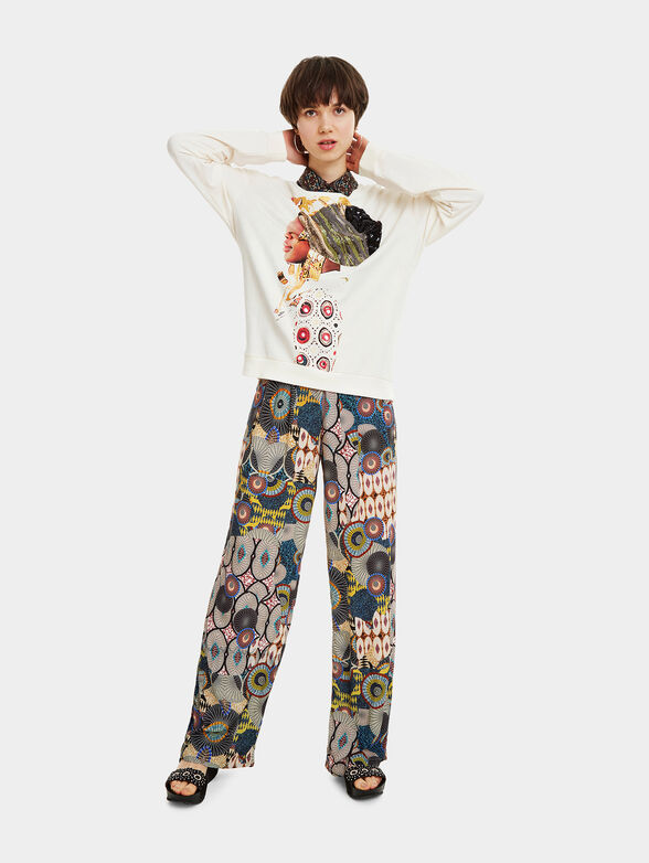 Sweatshirt with art print - 2