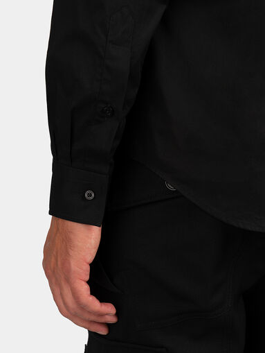 Shirt with zip on the collar - 4