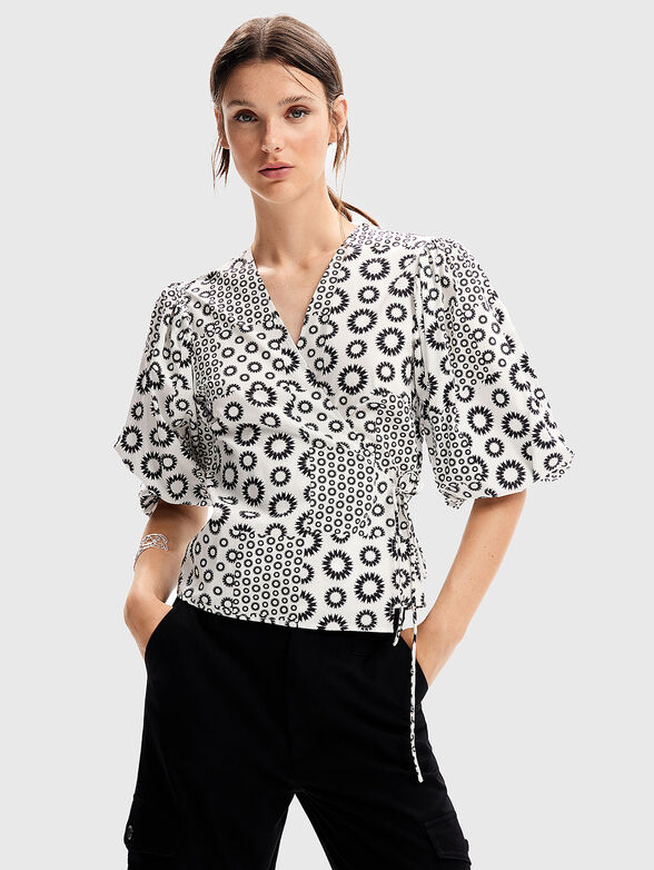 Puff sleeve blouse - 1