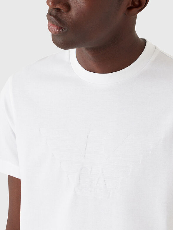 Cotton T-shirt with oval neckline in white - 4