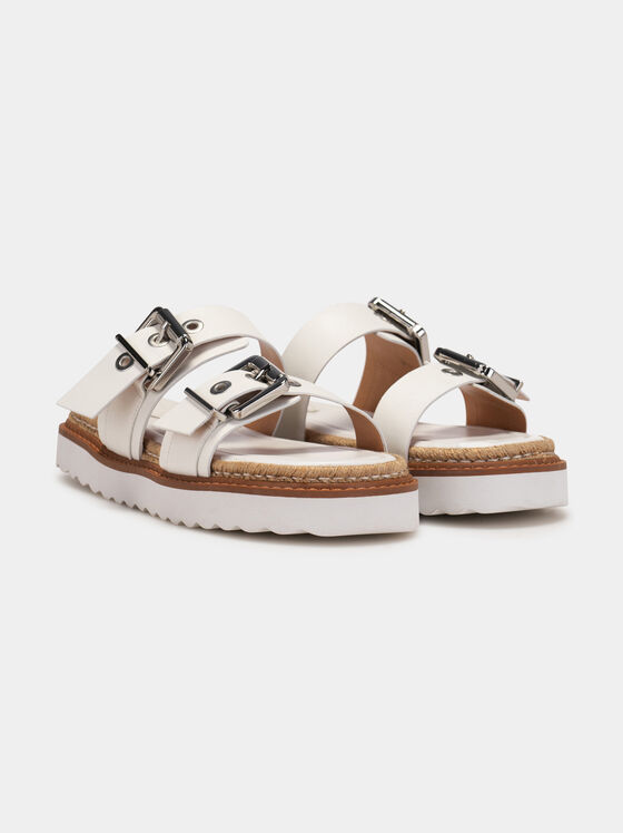 Бели сандали с катарами - 2