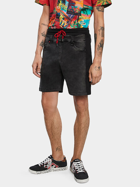 Shorts with elastic waist - 1