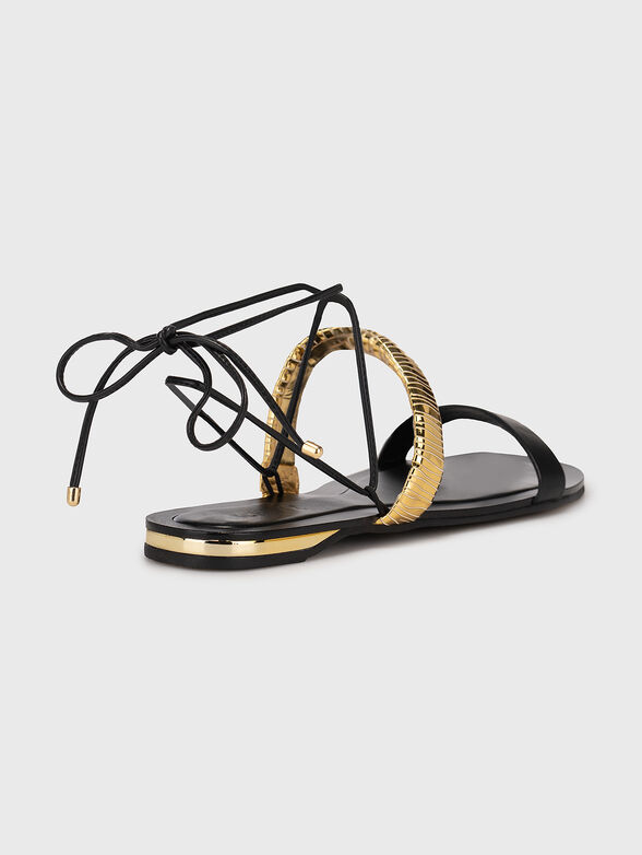 Beige flat sandals with gold accent - 3