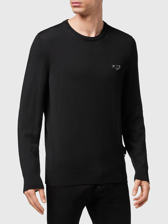 Черен вълнен пуловер - 1