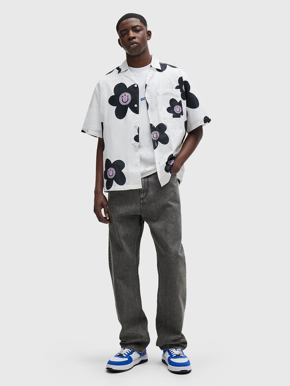 Shirt with contrast print - 2