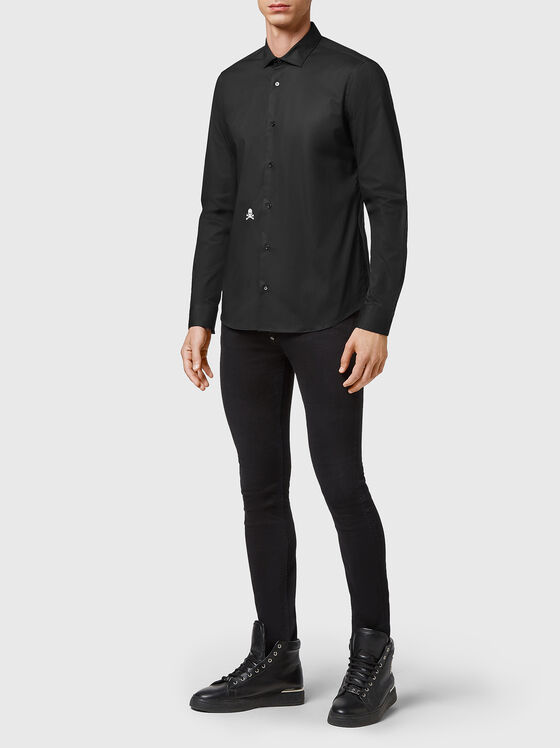 Черна риза SUGAR DADDY с бродиран детайл - 2