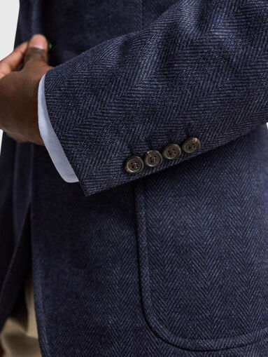 Single-breasted jacket with a herringbone pattern - 5