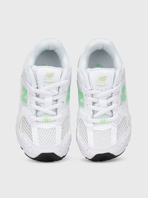 530 sports shoes with green accents - 6