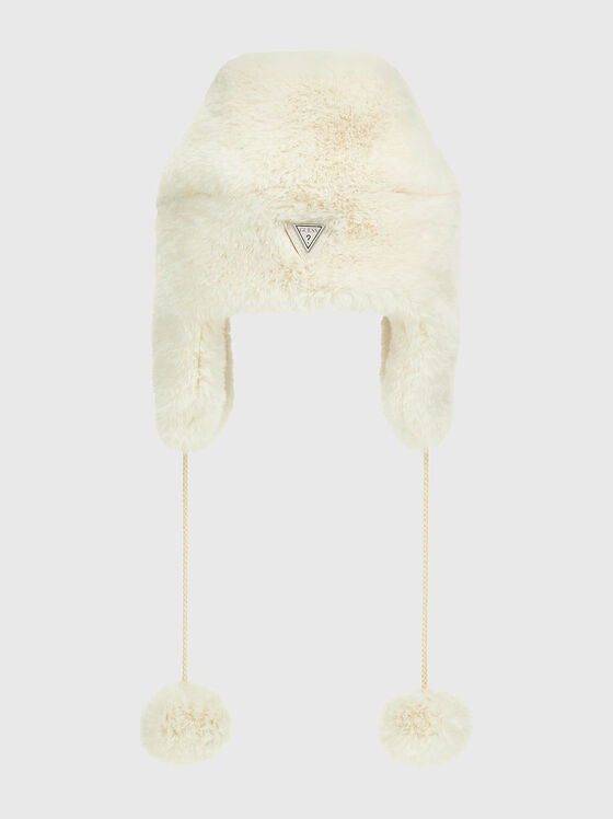 Шапка LARISSA  от мека текстура - 1