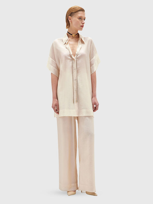Short sleeved shirt with accent ties - 2