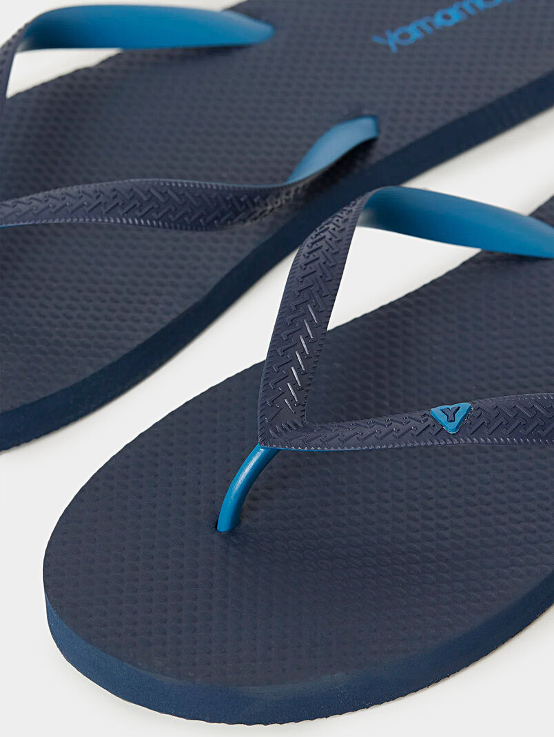 PASSEPARTOUT flip-flops in blue color - 3