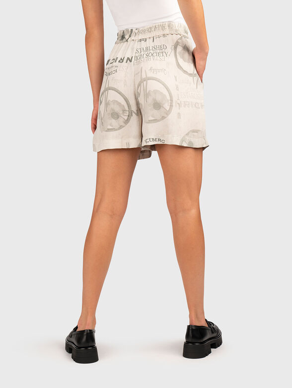 Shorts with accent print - 2