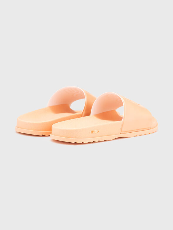 Beach slippers with logo detail in black - 3