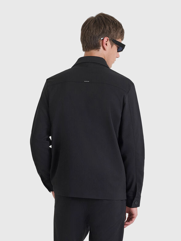Shirt with accent pockets - 2