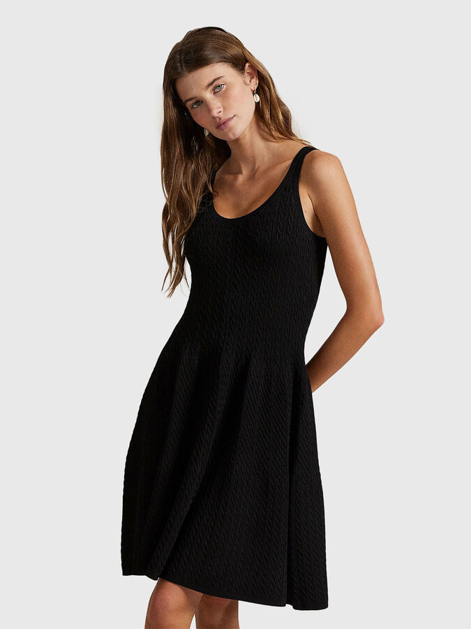 Knitted mini dress brand POLO RALPH LAUREN  Globalbrandsstore.com/en