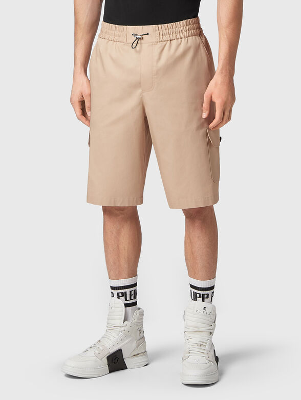 Cargo shorts in beige  - 1