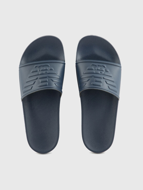 Slippers with contrasting logo - 6