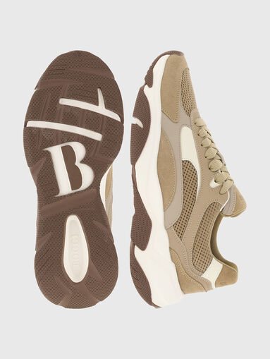 Sports shoes made of leather and textile - 5
