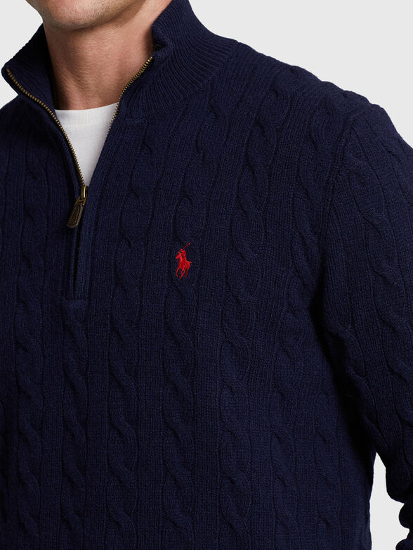 Dark blue sweater with contrast logo embroidery - 4