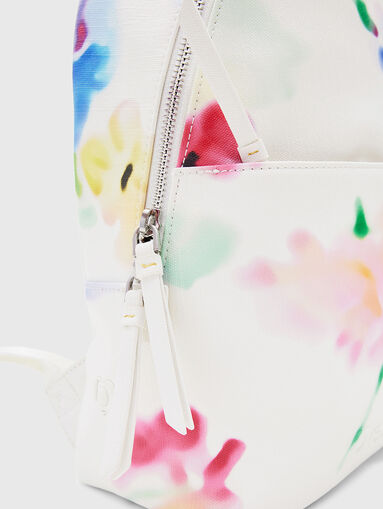 White backpack with contrast print - 5