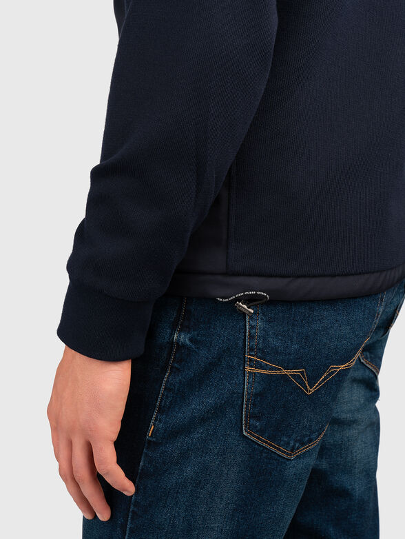 Jacket with removable hood - 4