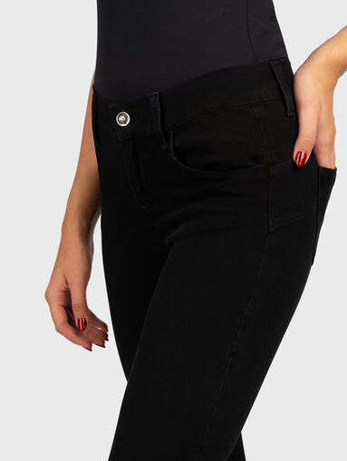 Black skinny jeans - 4