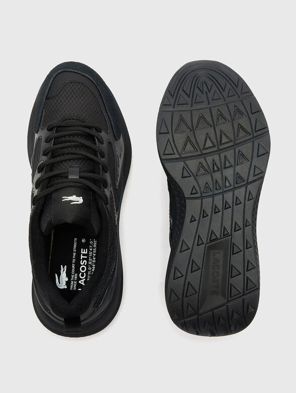 Sports shoes with logo - 6