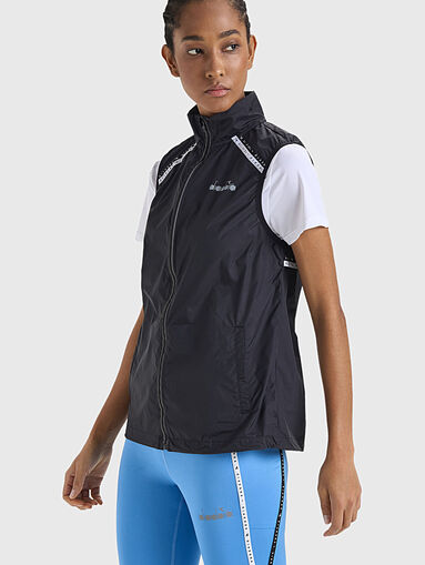 Black sports vest with logo detail - 3