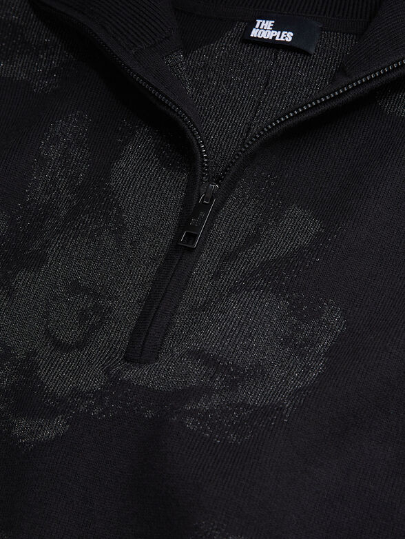 Floral-print sweater in black  - 5