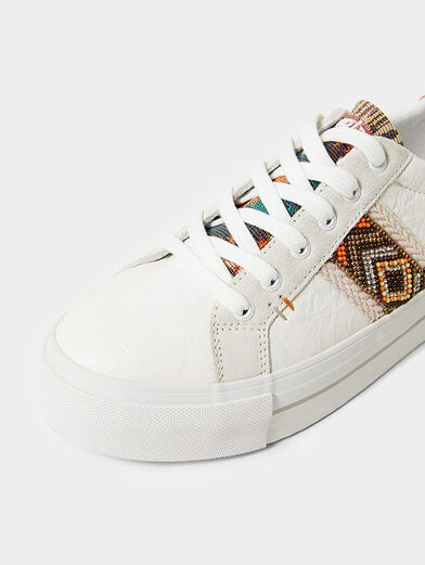 Sneakers with beads - 6