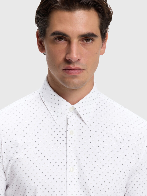 Slim-fit printed shirt - 4