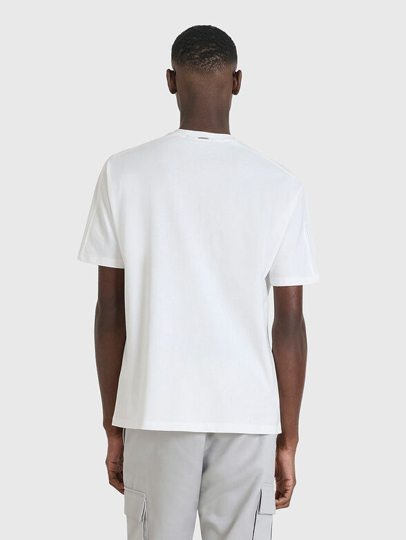 Cotton T-shirt with oval neckline - 2