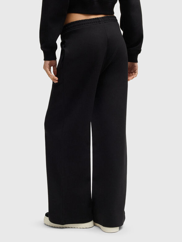 Sports trousers with wide legs - 2