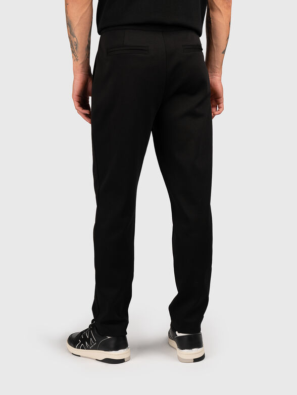 Straight trousers in black - 2