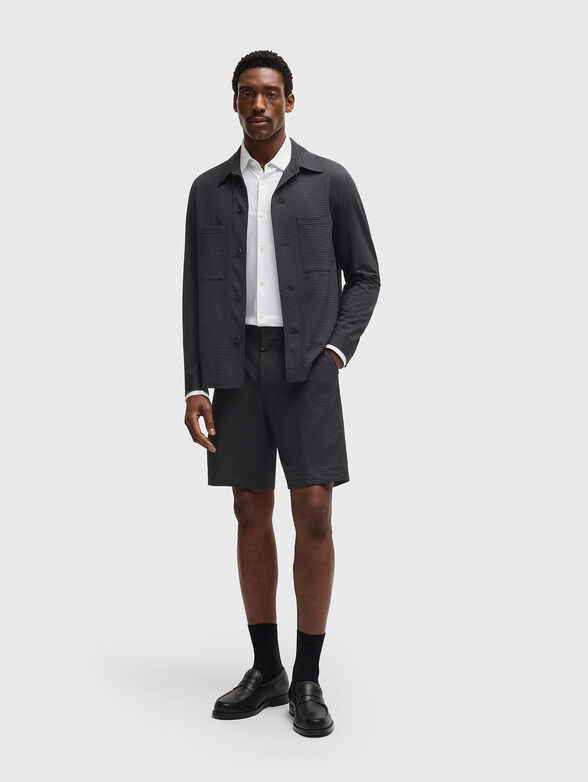 Textured shorts with elastic waist - 4