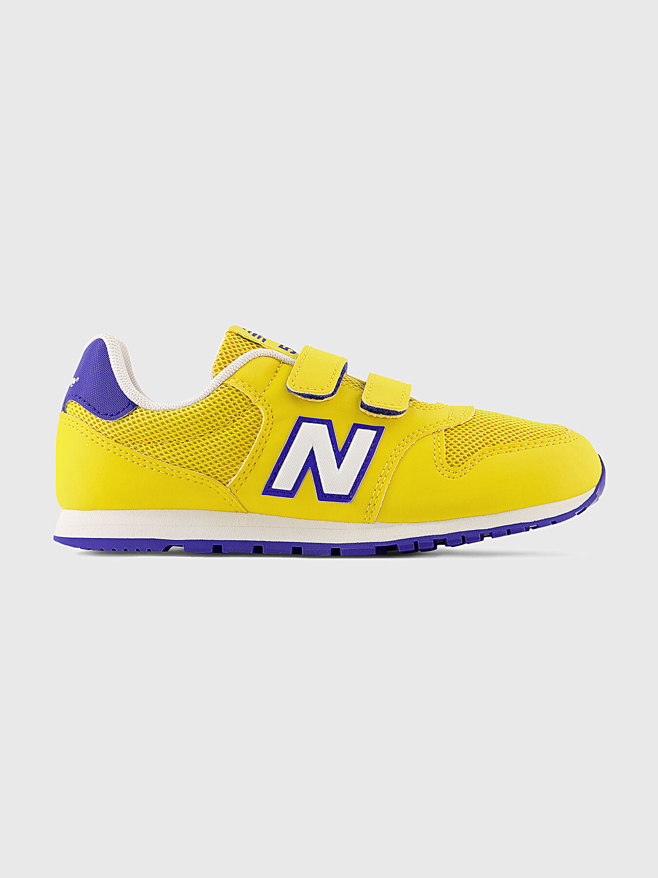 500 yellow sports shoes with logo detail brand New Balance