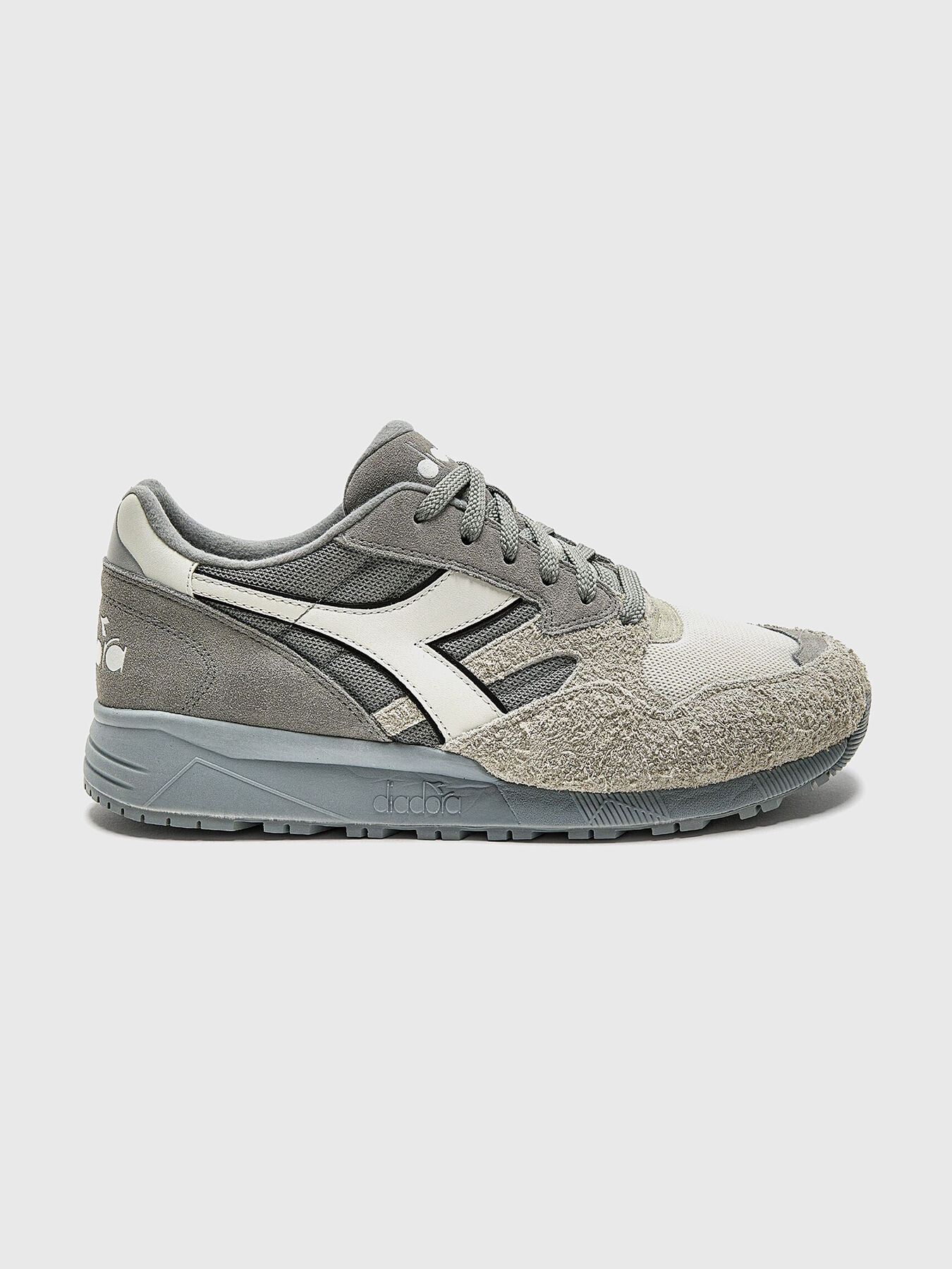 N902 HAIRY suede sneakers brand DIADORA Globalbrandsstore en