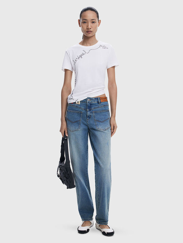 T-shirt with contrasting embroidery - 2