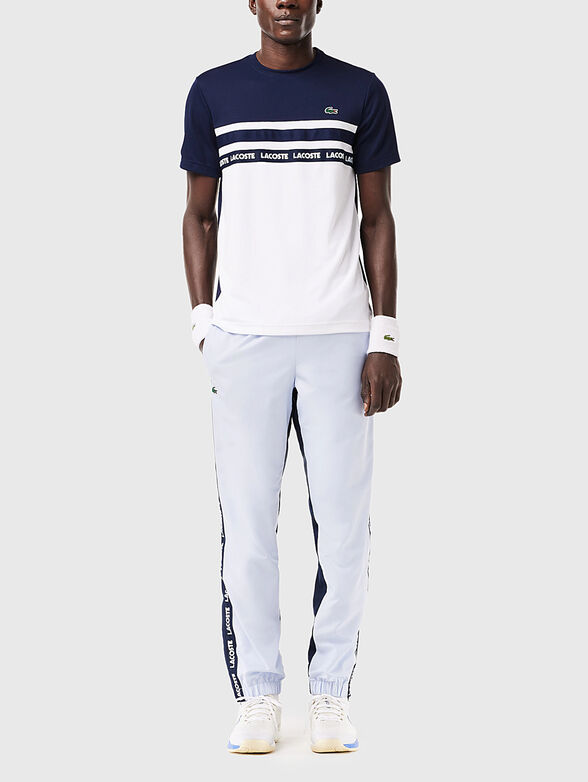 T-shirt with oval neckline - 2