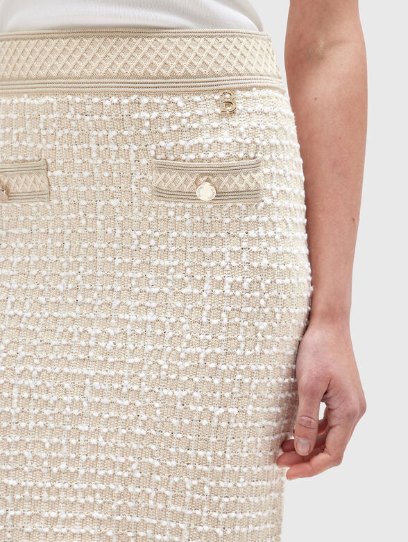 High waisted midi skirt with slit made of boucle - 3