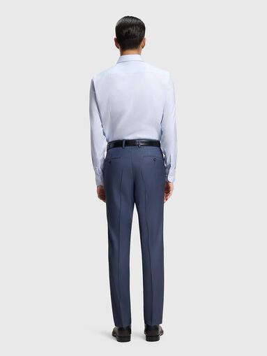 Slim-fit shirt in light blue - 3