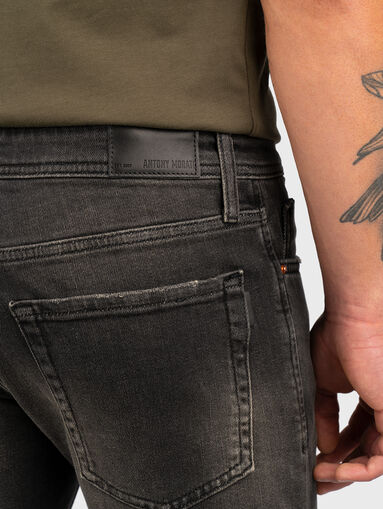 OZZY jeans with washed effect - 2