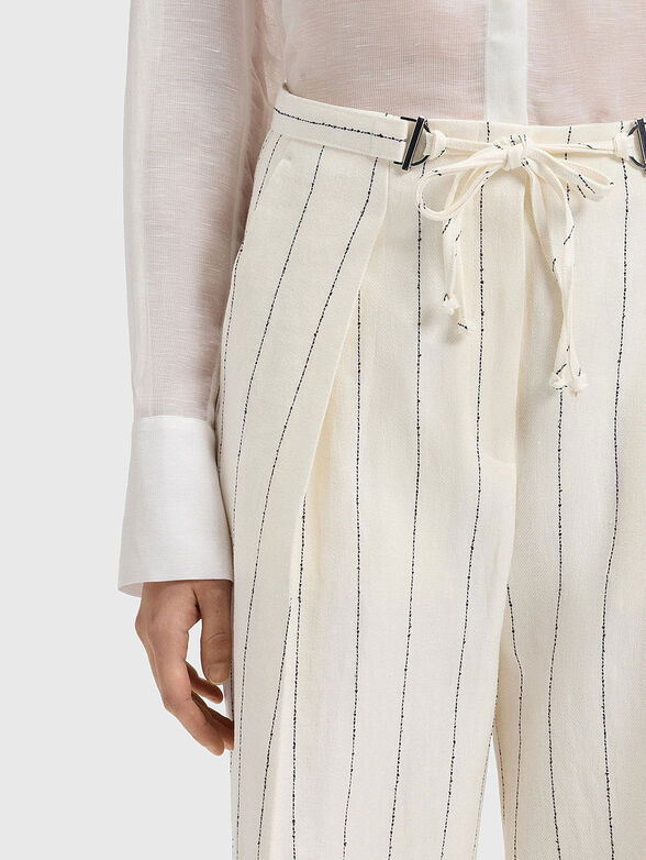 High-waisted linen trousers - 3