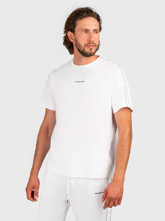 Black T-shirt with logo details - 1