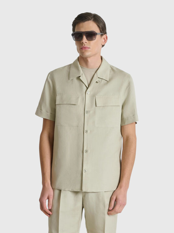 Short-sleeved shirt made of a linen blend - 1