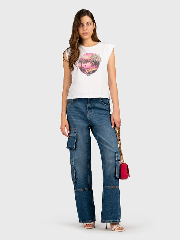 Sleeveless T-shirt with print - 2