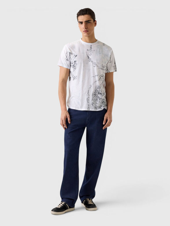 T-shirt with contrasting print - 2