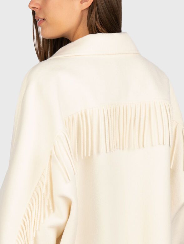 Short coat with accent buttons - 5