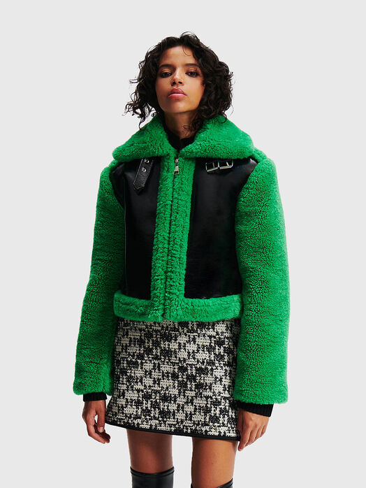 Jacket in green color
