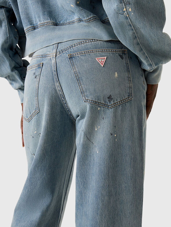 RELAXED BARREL jeans with accent splashes - 3